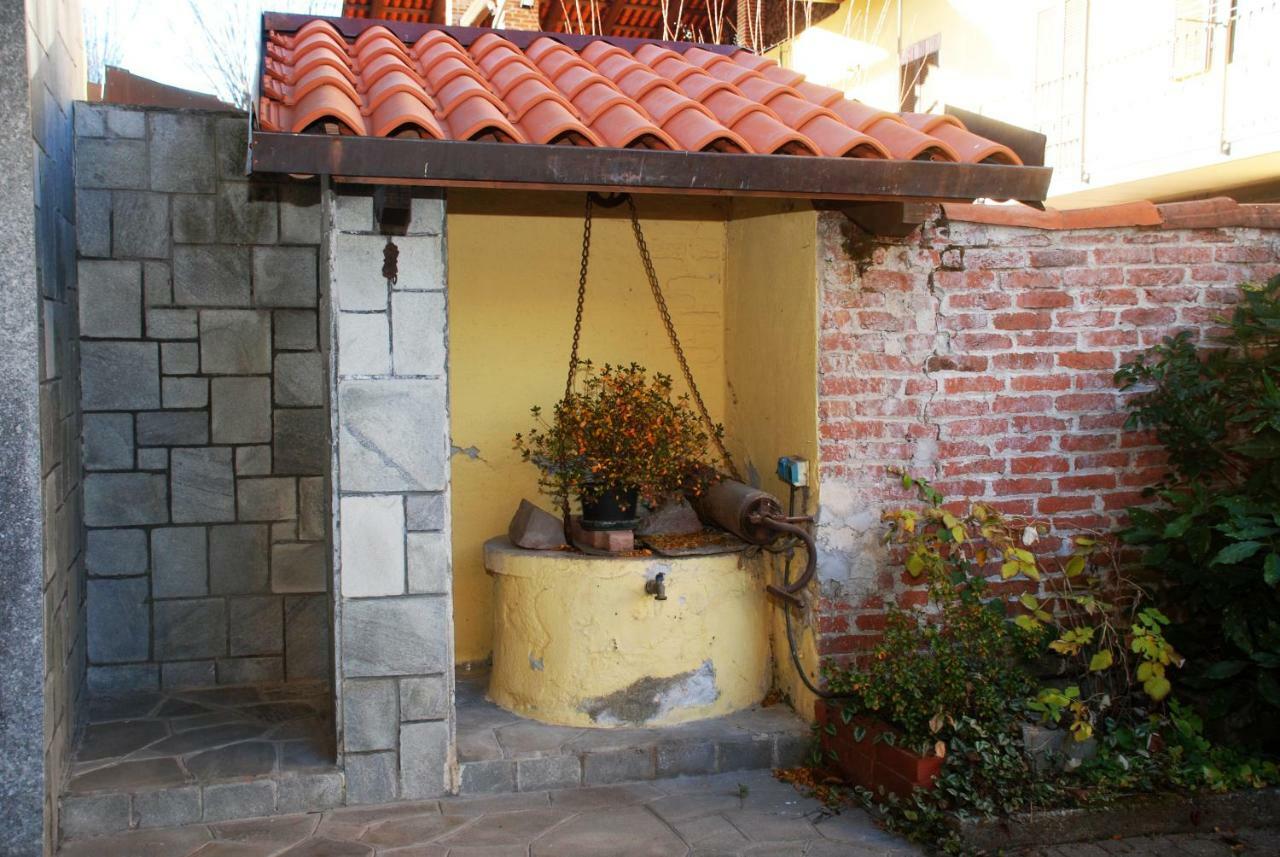La Cascina Bed & Breakfast Aglie Exterior photo